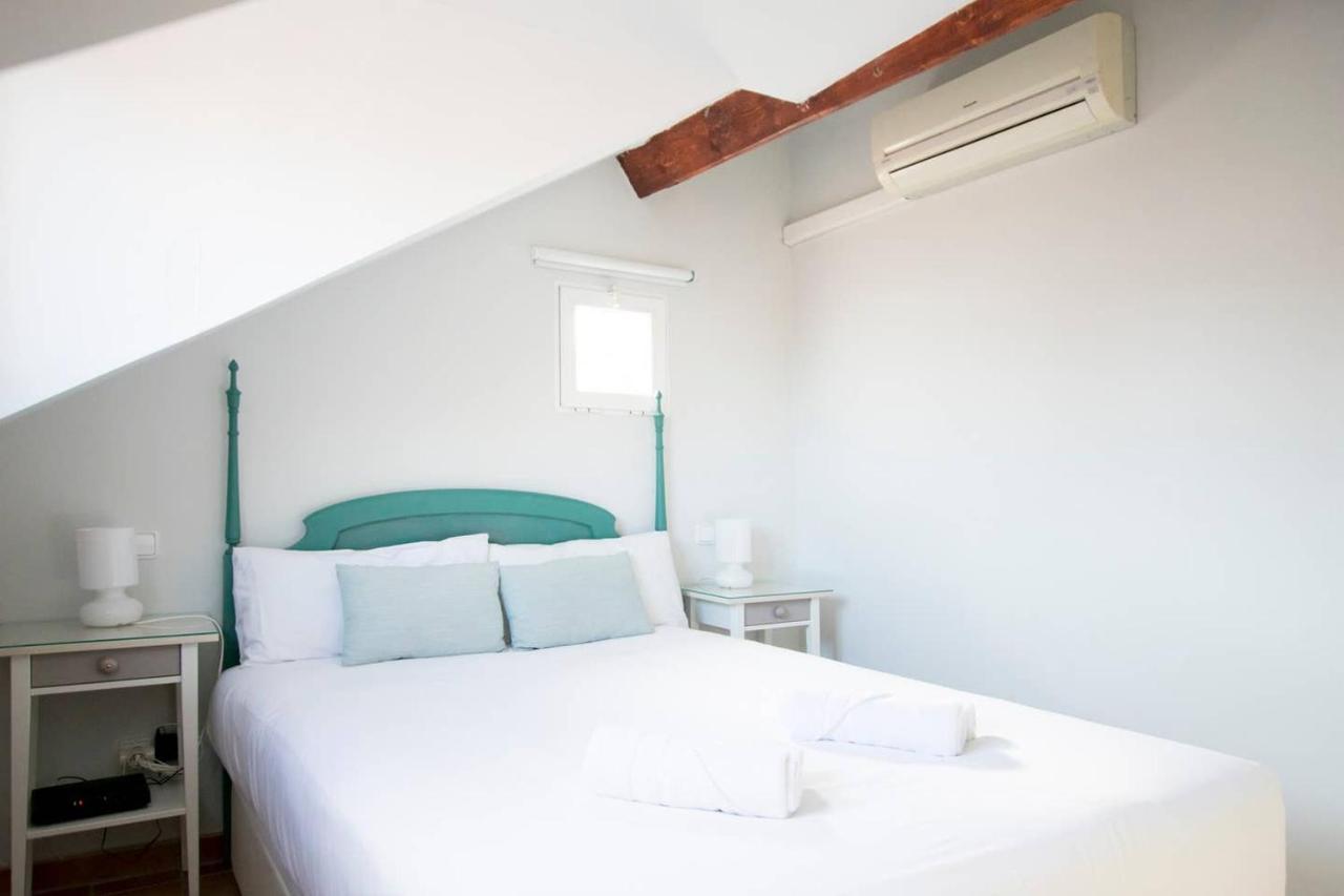 Cozy One-Bedroom Penthhouse La Latina Madrid Exterior photo